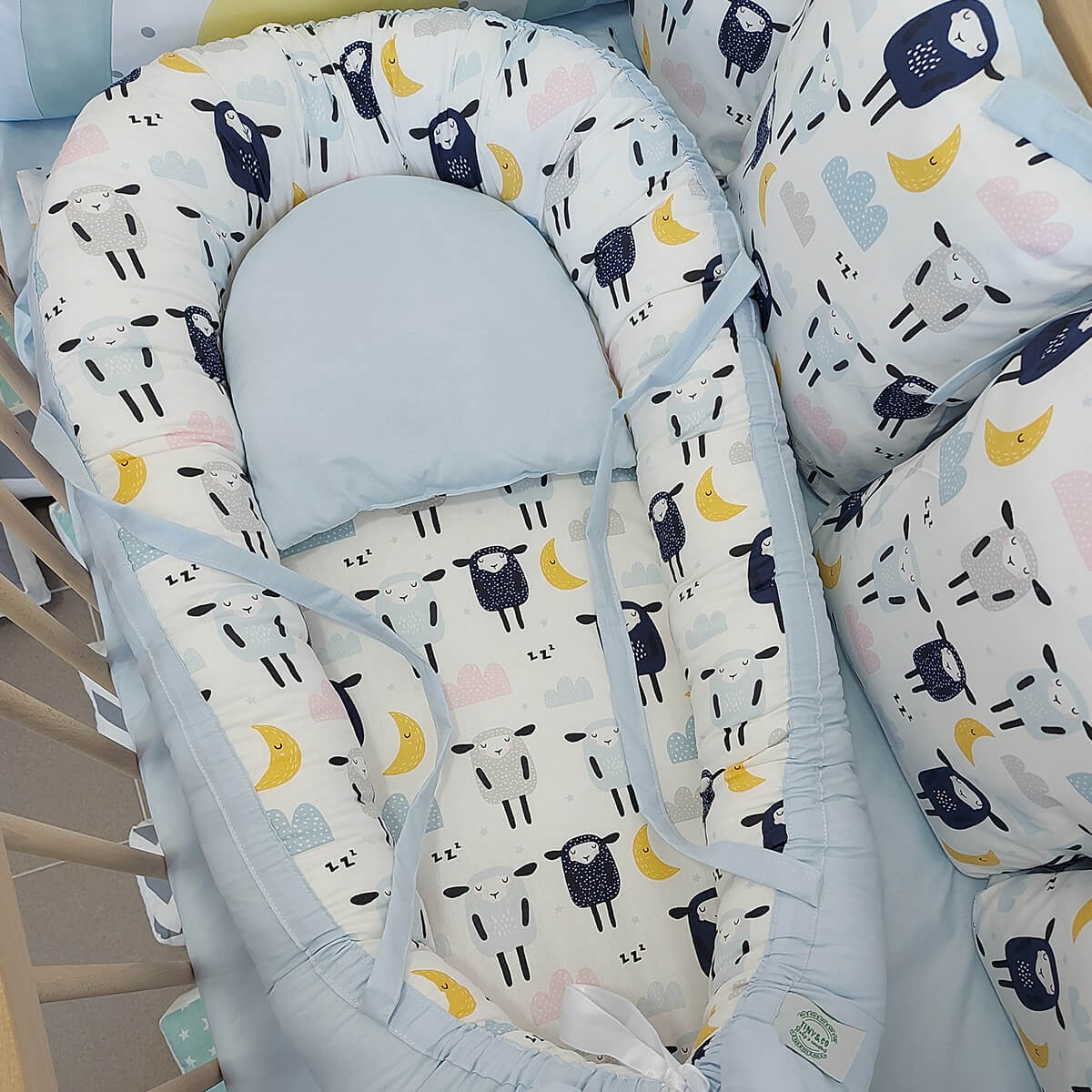 Gnezdo za bebe - plavo i plave ovčice