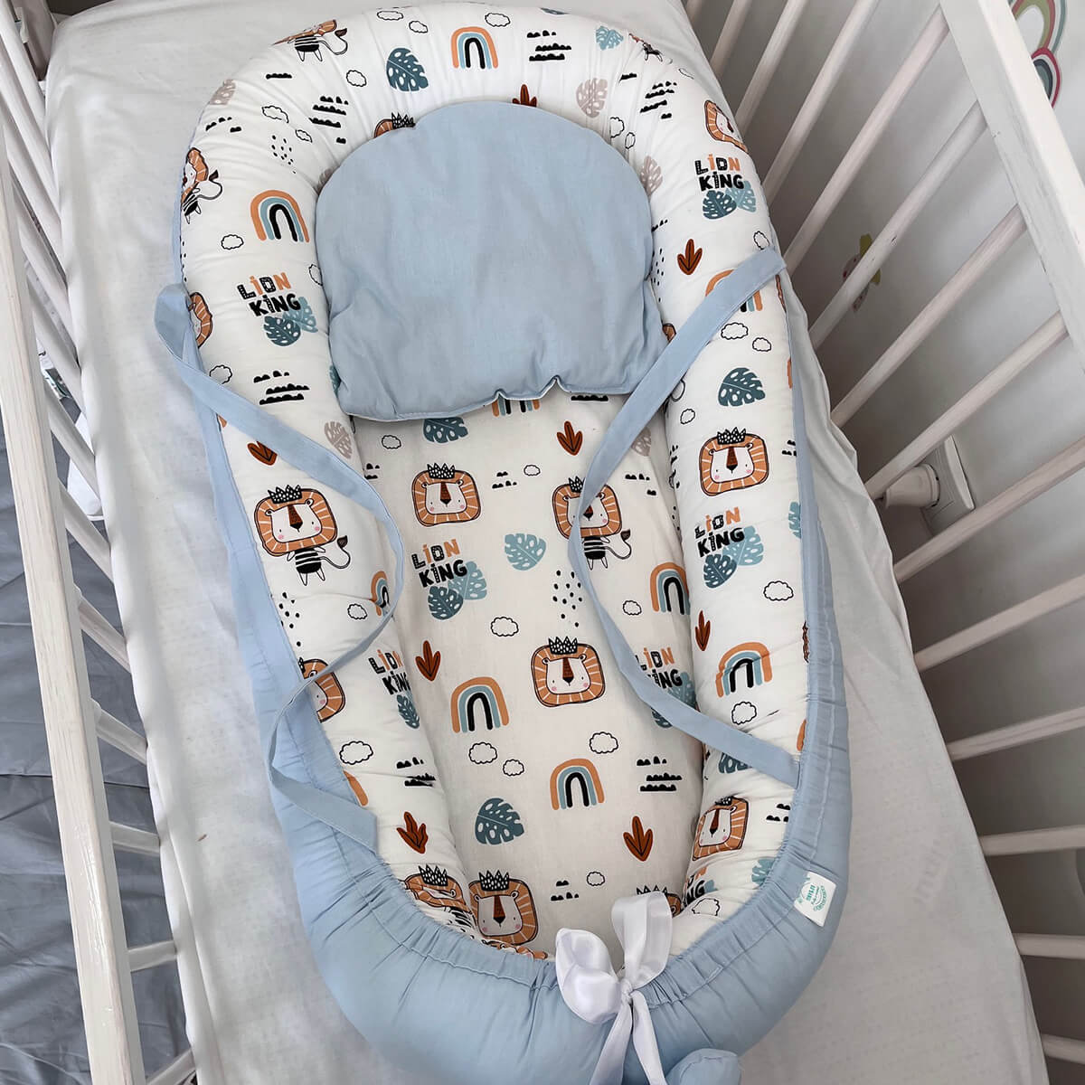 Gnezdo za bebe - plavo i lavići