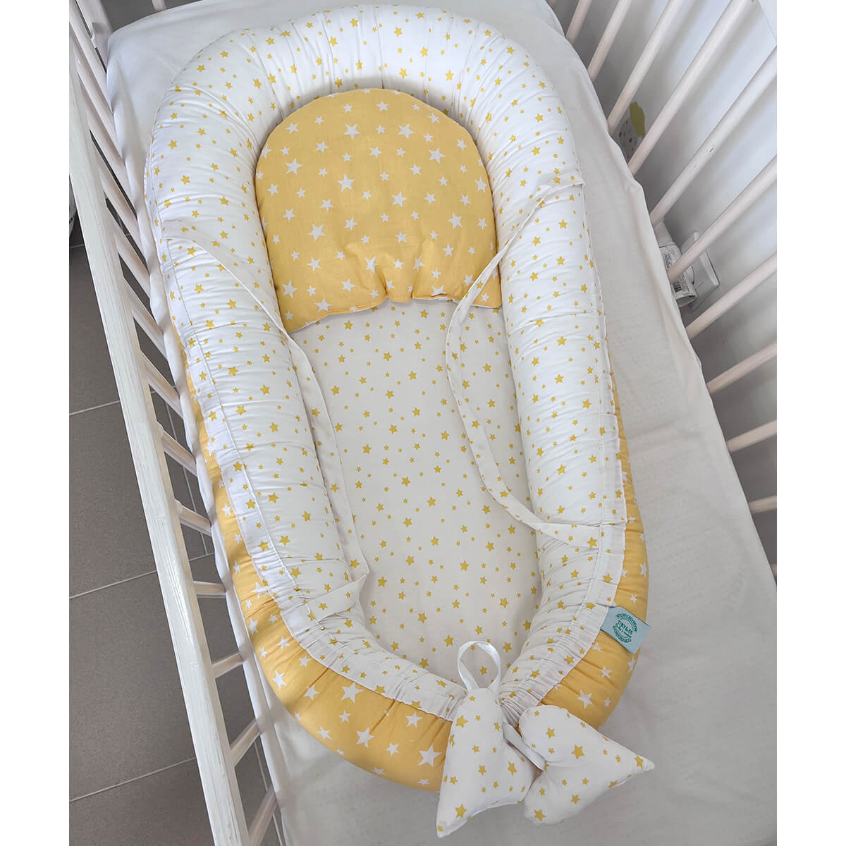 Gnezdo za bebe - belo žute zvezdice - Slika 2