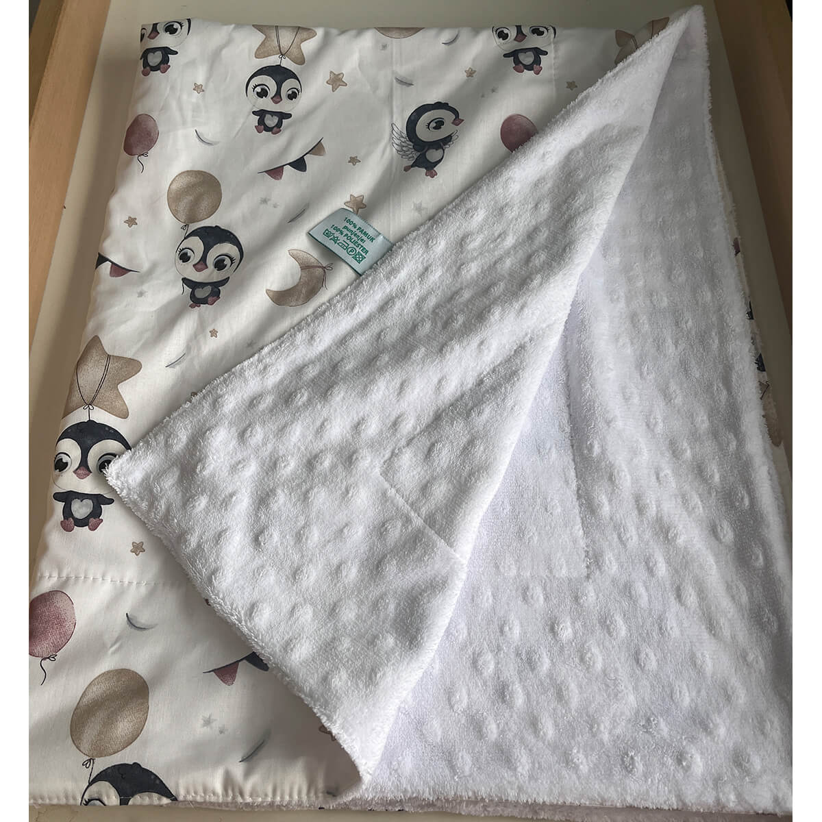 Minky prekrivač pingvini - beli minky pliš